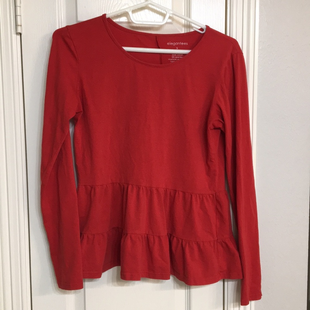 Elegantees long sleeved t-shirt
